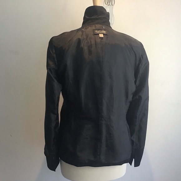 Evan PIcone Black Label fitted two button black blazer. Size 8 - Picture 10 of 14